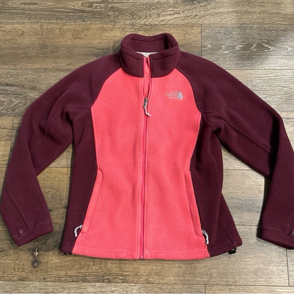 North Face Women’s fleece zip up coral burgundy jacket M Small